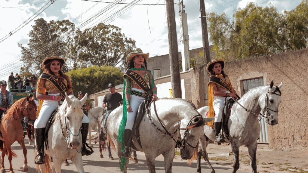Prefeito Tarcísio Pedreira anuncia data e atrações da 4ª edição da Cavalgada #PartiuSonga
